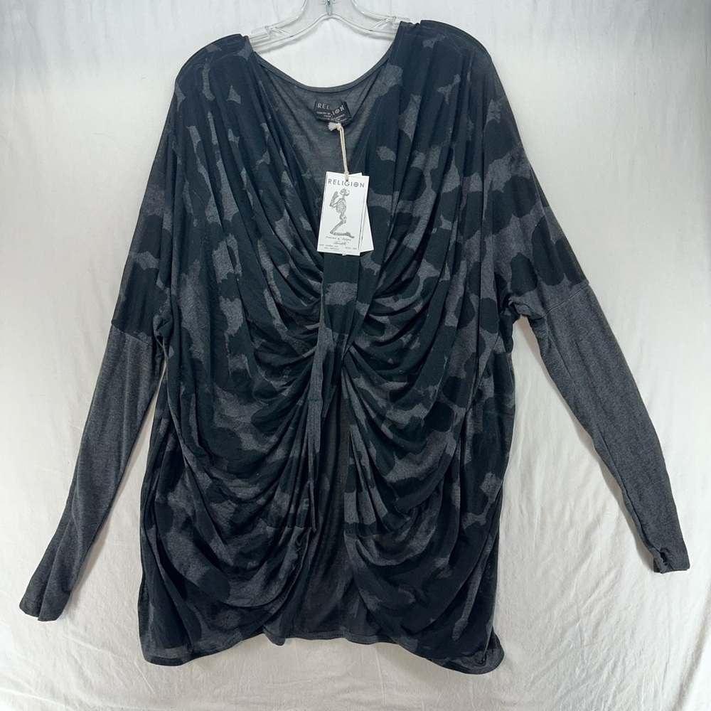 Religion Womens‎ Oversized Twisted Front Draped Top Grey Camo Long Sleeve L NWT